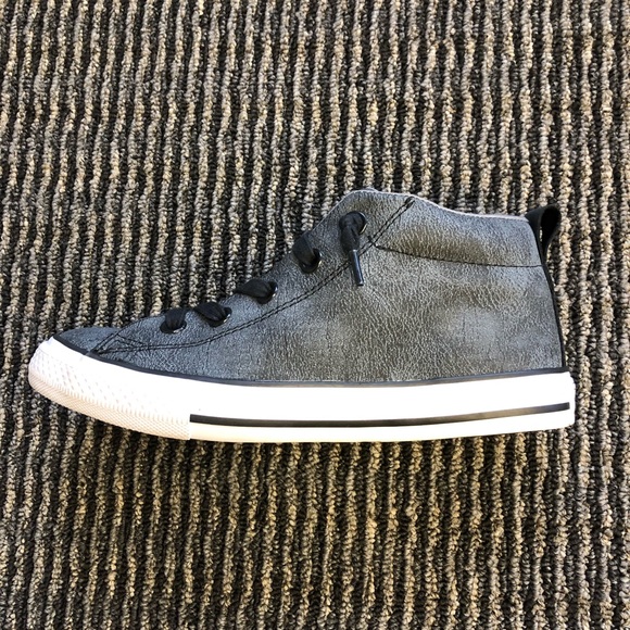 Gray Converse high tops boys size 3 - Picture 4 of 8